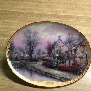 Thomas Kinkade - "Lamplight Lane" Plate